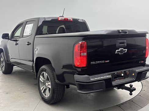 Used 2017 Chevrolet Colorado W/T w/ Custom Special Edition image 5