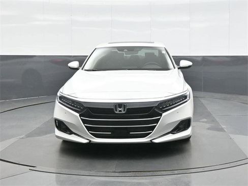 Used 2022 Honda Accord EX-L image 2