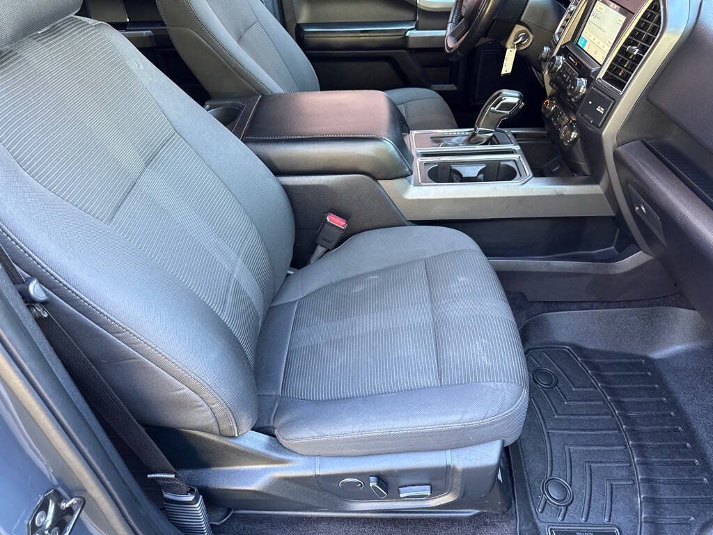 Used 2016 Ford F150 XLT w/ Equipment Group 302A Luxury AWD/4WD image 13