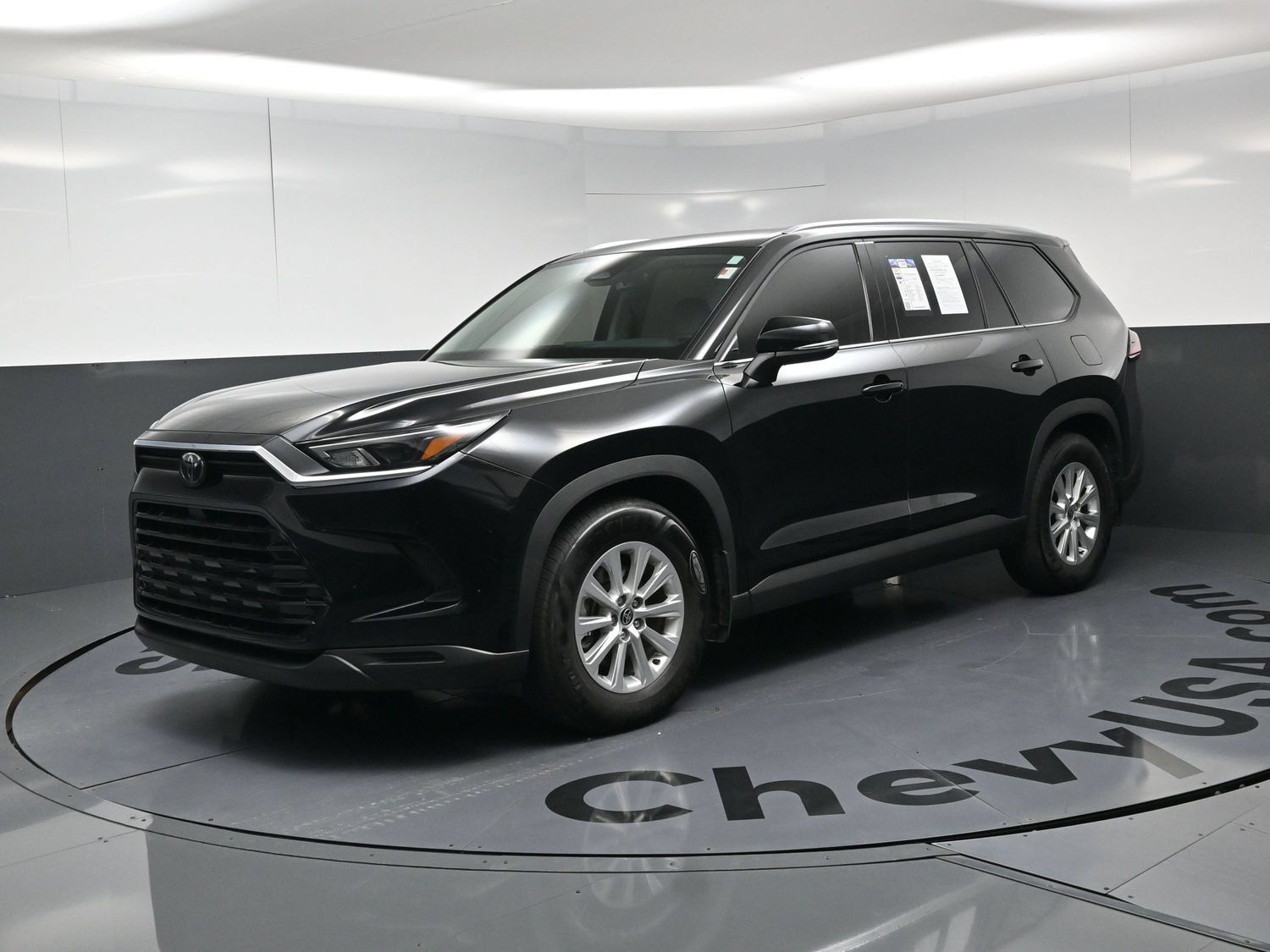 Used 2026 Toyota Grand Highlander AWD image 5