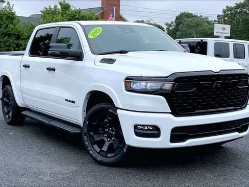 Certified 2025 RAM 1500 Big Horn AWD/4WD image 2