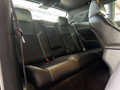 Used 2016 Dodge Challenger SXT Plus RWD image 35