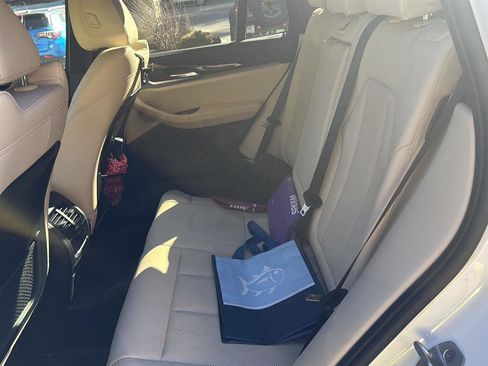 Used 2024 BMW X3 sDrive30i w/ Convenience Package image 7