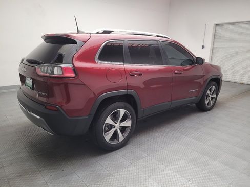Used 2019 Jeep Cherokee Limited AWD/4WD image 9