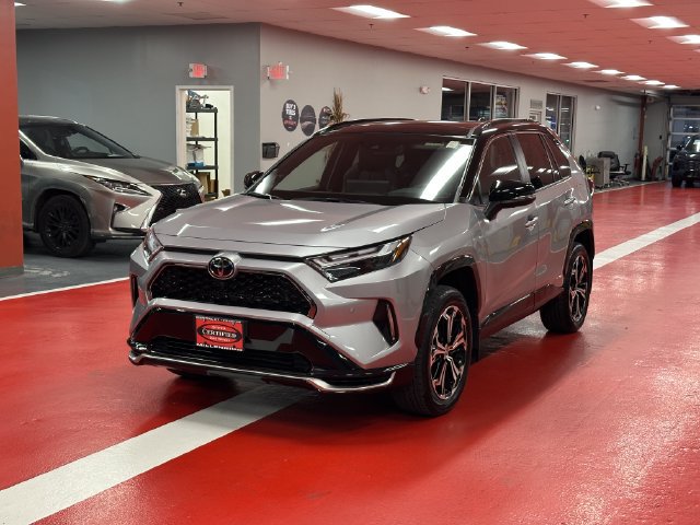 Certified 2025 Toyota RAV4 XSE w/ Premium Package AWD/4WD image 7