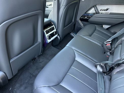 New 2026 Land Rover Range Rover Sport Dynamic SE image 16