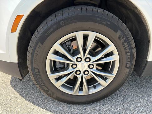 Used 2023 Cadillac XT5 Premium Luxury AWD/4WD image 7