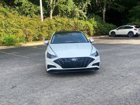 Used 2020 Hyundai Sonata Limited FWD image 2