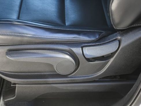 Certified 2022 Kia Telluride LX image 23