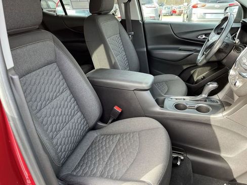 Used 2019 Chevrolet Equinox LT image 26