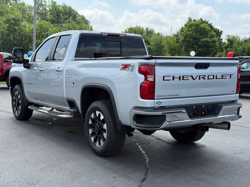 Used 2020 Chevrolet Silverado 2500 LT w/ All Star Edition AWD/4WD image 6