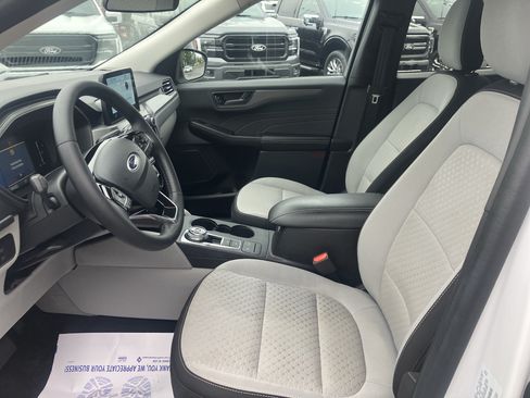 Used 2023 Ford Escape Active AWD/4WD image 20