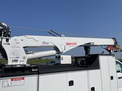 New 2025 Ford F550 4x4 Regular Cab Super Duty image 36