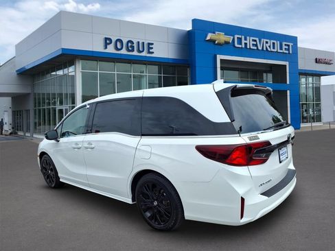 Used 2025 Honda Odyssey Sport-L image 3