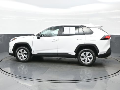 Used 2024 Toyota RAV4 LE image 3