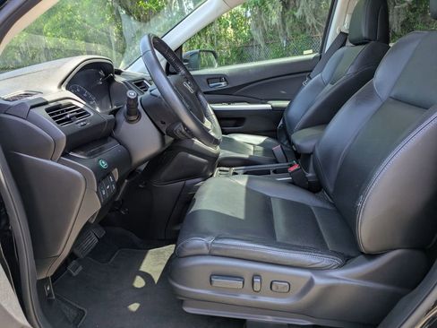 Used 2016 Honda CR-V Touring image 14