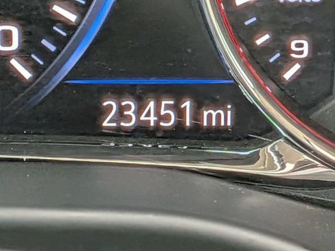 Used 2023 GMC Acadia Denali w/ Denali Ultimate Package FWD image 23