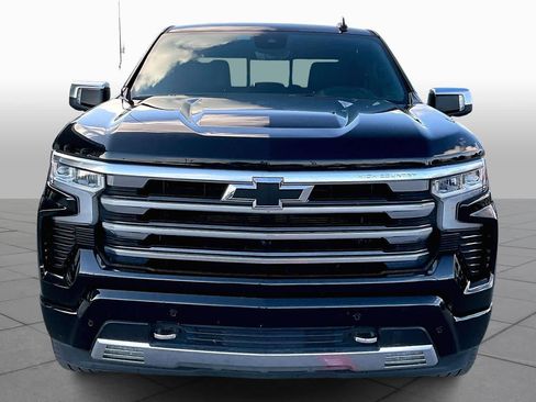 Used 2024 Chevrolet Silverado 1500 High Country w/ High Country Premium Package image 4