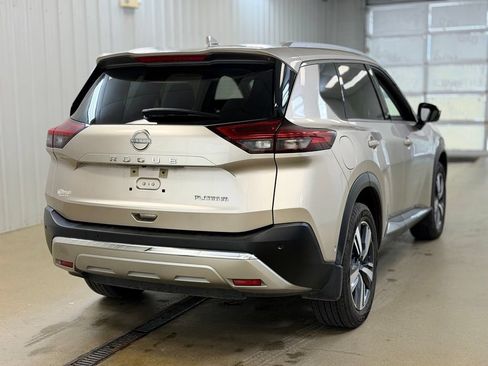 Used 2023 Nissan Rogue Platinum w/ Platinum Premium Package FWD image 5