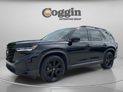 Certified 2025 Honda Pilot Black Edition image 2