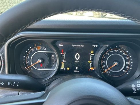 New 2026 Jeep Wrangler Unlimited Rubicon AWD/4WD image 24