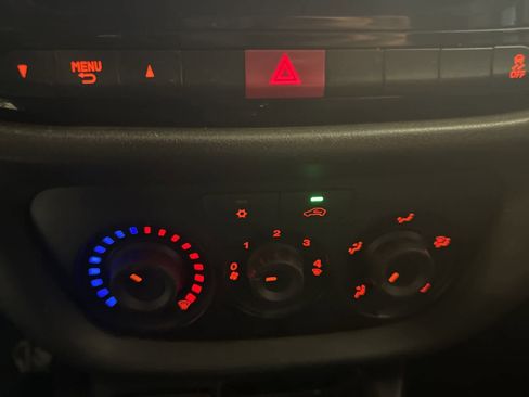 Used 2019 RAM ProMaster City Tradesman image 19