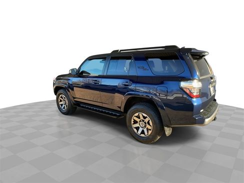 Used 2022 Toyota 4Runner TRD Off-Road Premium image 6