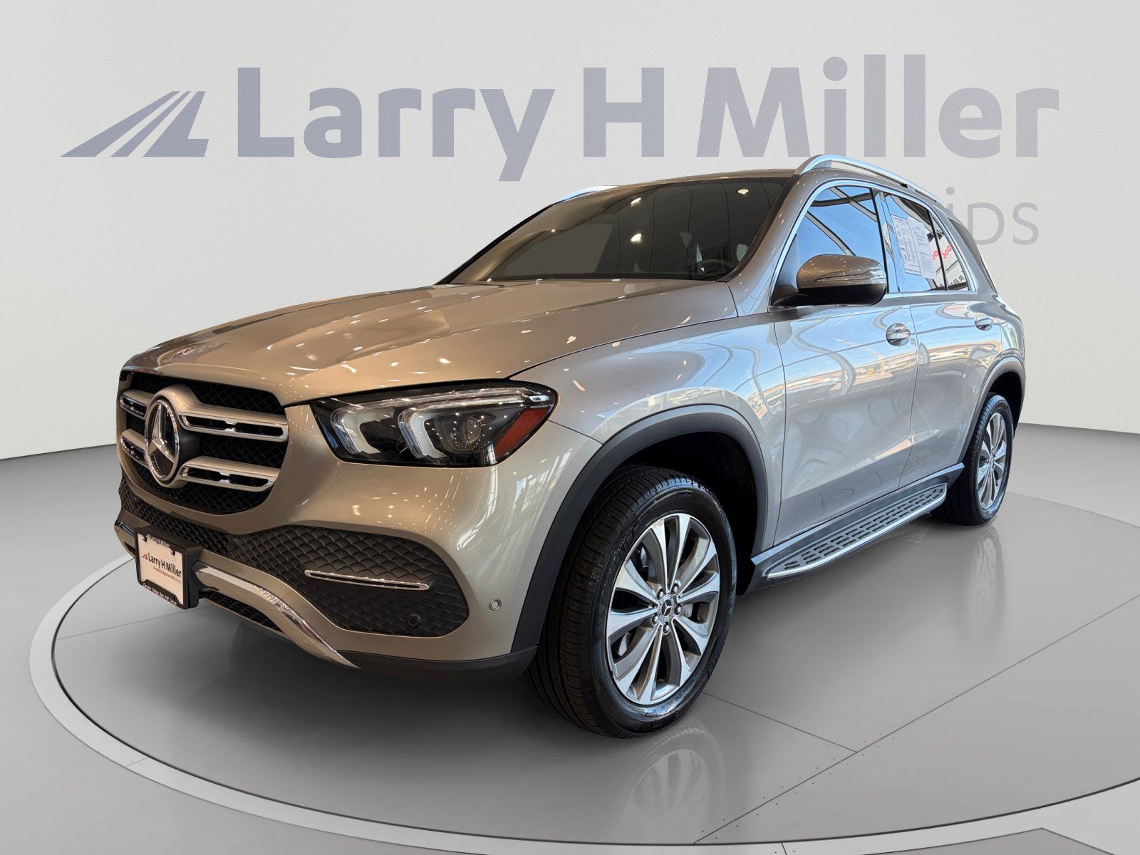 Used 2020 Mercedes-Benz GLE 350 4MATIC image 1