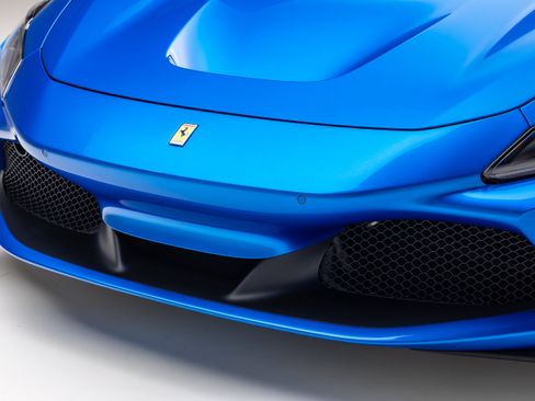 Certified 2021 Ferrari F8 Tributo RWD image 29
