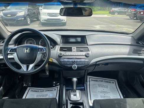 Used 2009 Honda Accord EX image 19