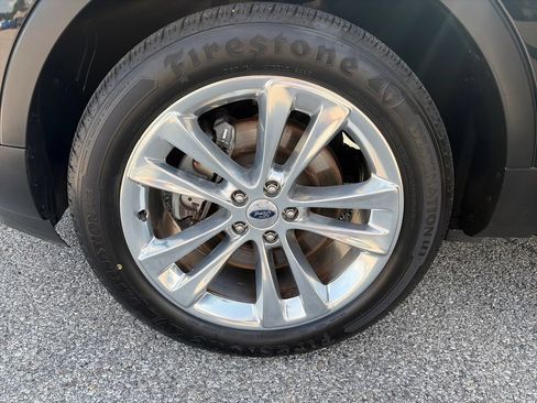 Used 2018 Ford Explorer Limited AWD/4WD image 27