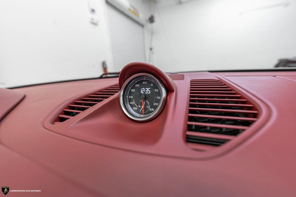 Used 2018 Porsche 911 Turbo S AWD/4WD image 44