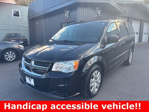 Used 2016 Dodge Grand Caravan SE w/ Quick Order Package 29E SE image 1