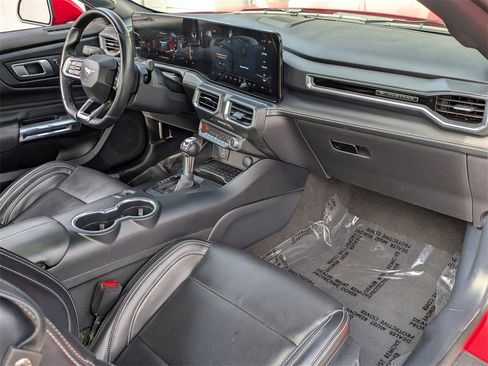 Used 2024 Ford Mustang Premium image 27