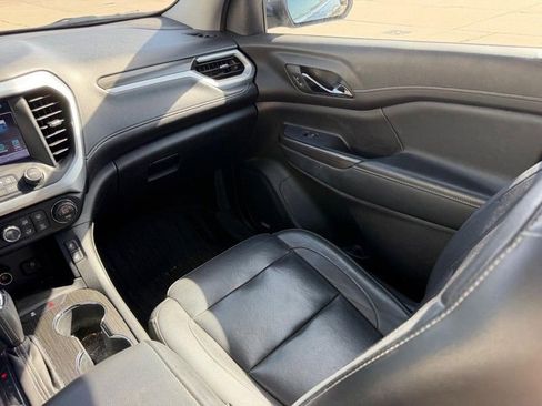 Used 2019 GMC Acadia SLT w/ LPO, Floor Liner Package FWD image 19