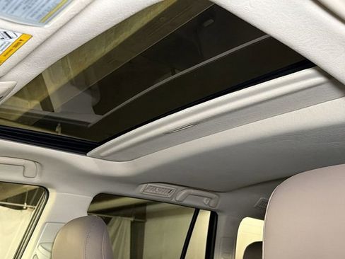 Certified 2023 Lexus GX 460 Premium AWD/4WD image 6