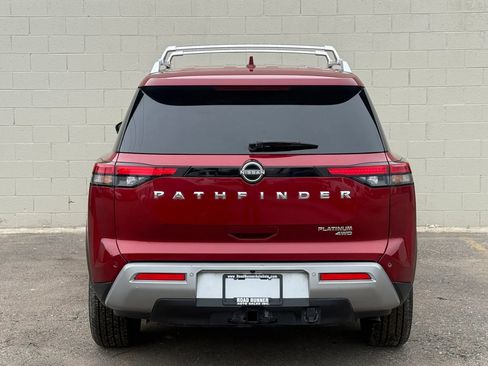 Used 2023 Nissan Pathfinder Platinum AWD/4WD image 9