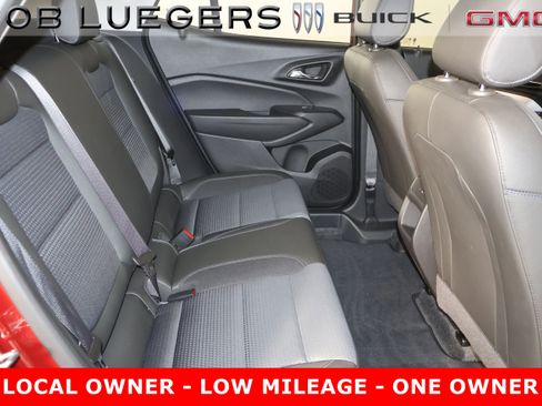 Certified 2024 Chevrolet Trax LT w/ LT Convenience Package image 14