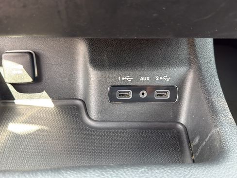 Used 2018 Dodge Durango GT w/ Blacktop Package AWD/4WD image 28