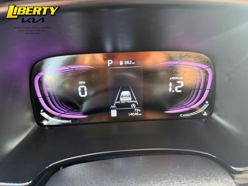 Used 2023 Kia Soul LX w/ LX Technology Package FWD image 13