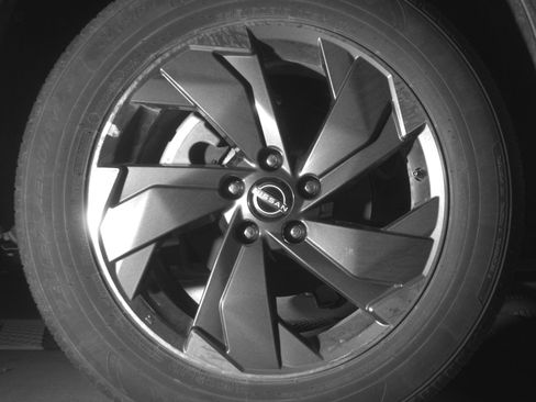 Used 2025 Nissan Rogue SV image 15