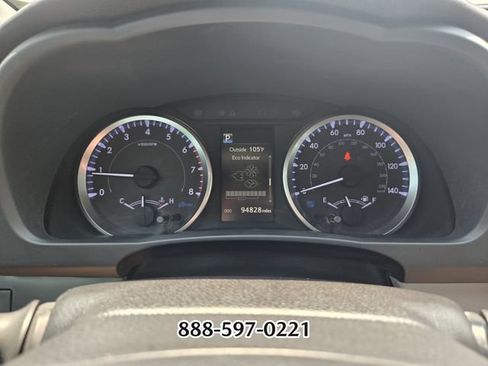 Used 2019 Toyota Highlander LE FWD image 29
