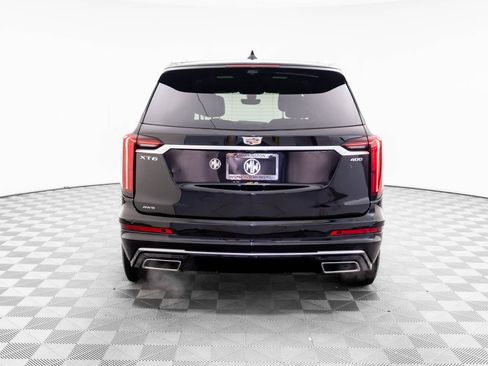Used 2020 Cadillac XT6 Premium Luxury image 7