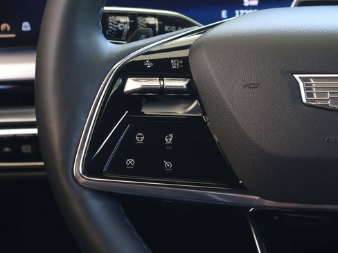 Certified 2023 Cadillac Lyriq 2WD image 20