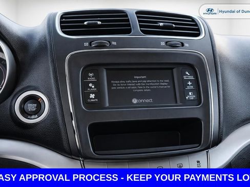 Used 2020 Dodge Journey SE w/ SE Popular Equipment Group FWD image 14