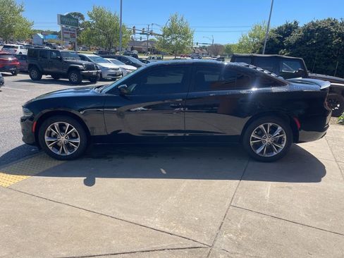 Used 2021 Dodge Charger SXT w/ Driver Convenience Group AWD/4WD image 7
