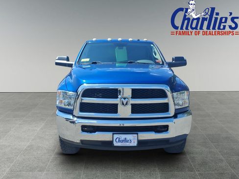 Used 2018 RAM 2500 SLT w/ Snow Chief Group AWD/4WD image 2