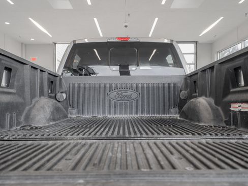 Used 2018 Ford F150 XLT w/ Equipment Group 302A Luxury AWD/4WD image 33