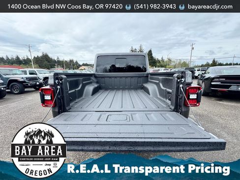 New 2026 Jeep Gladiator Sport AWD/4WD image 6