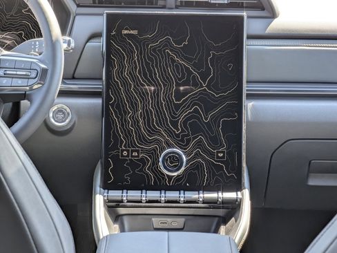 New 2026 GMC Terrain AT4 w/ LPO, Floor Liner Package image 22